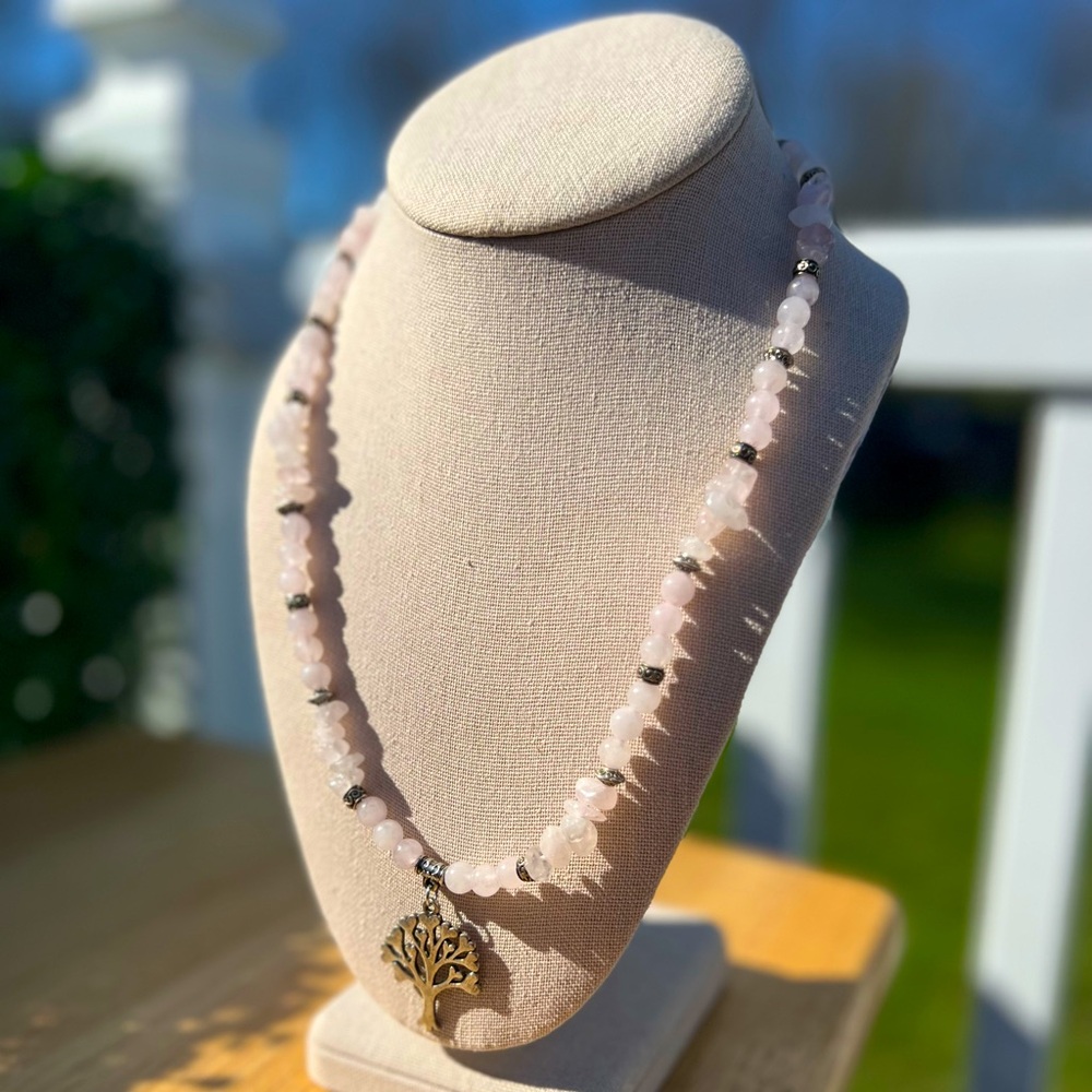 Beaded and Natural Stone Necklace Beautiful Natural Looking Boho Beauty Jewelry
